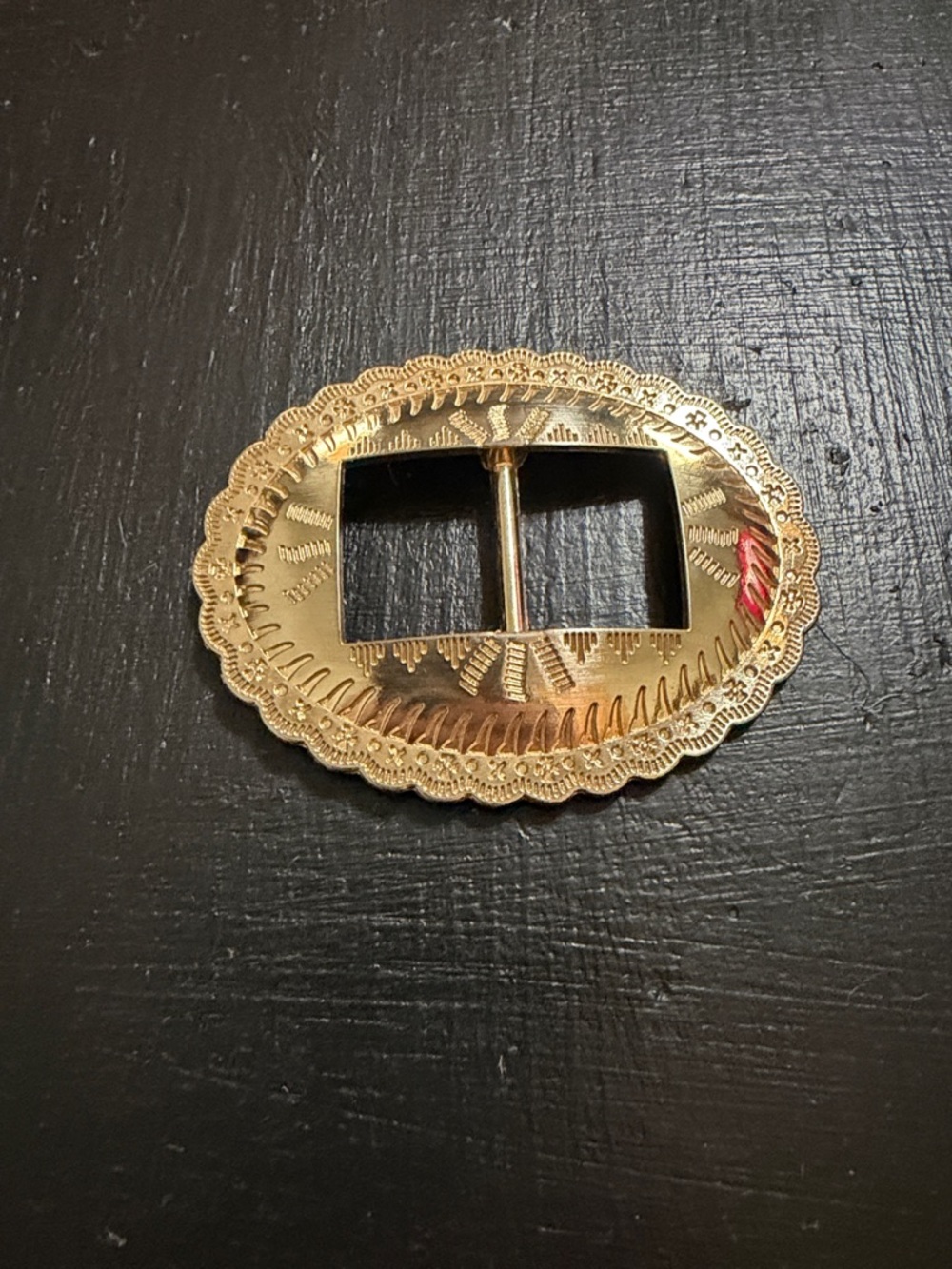 Decorative Gold-Tone Oval Buckle